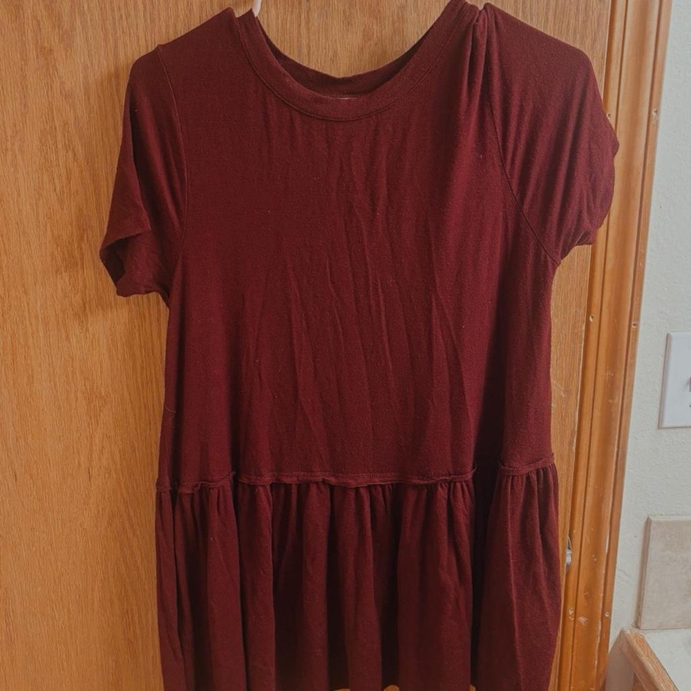 Zenana Outfitters Maroon Short Sleeve Top